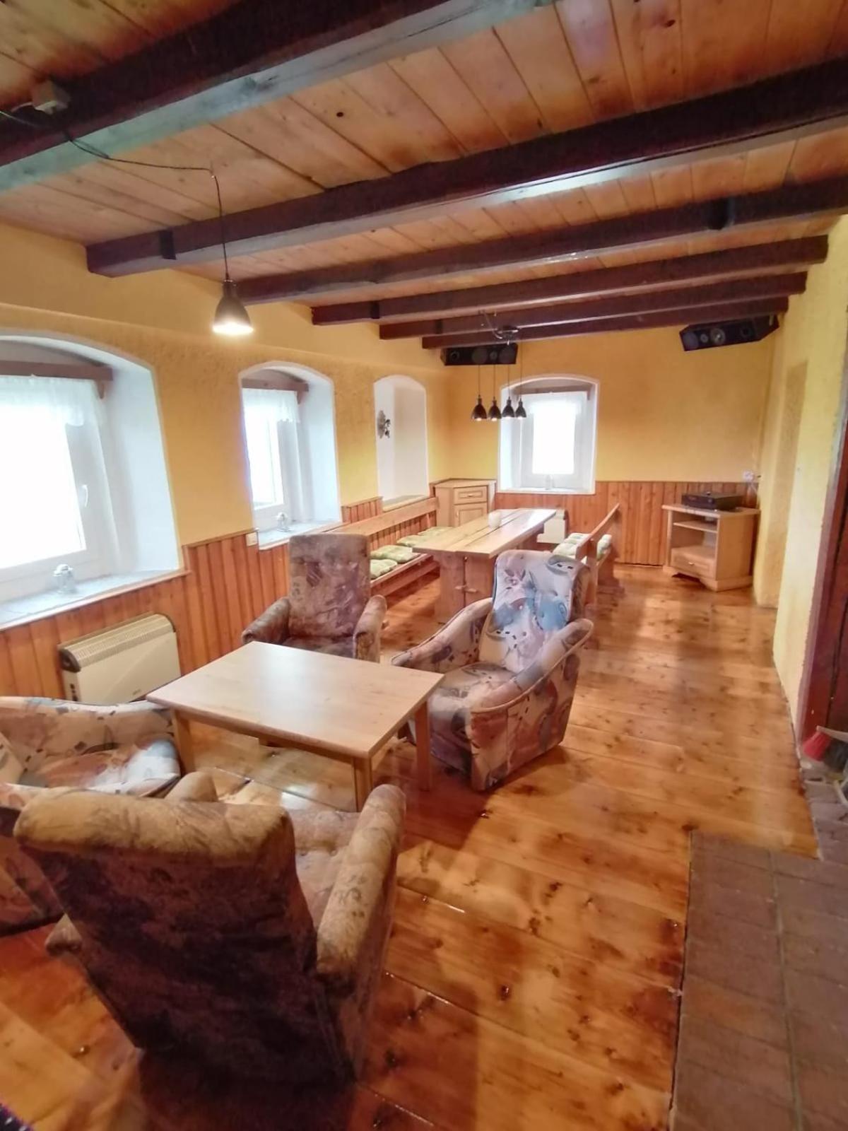 Medvědí boudy Loucná pod Klínovcem Exterior foto