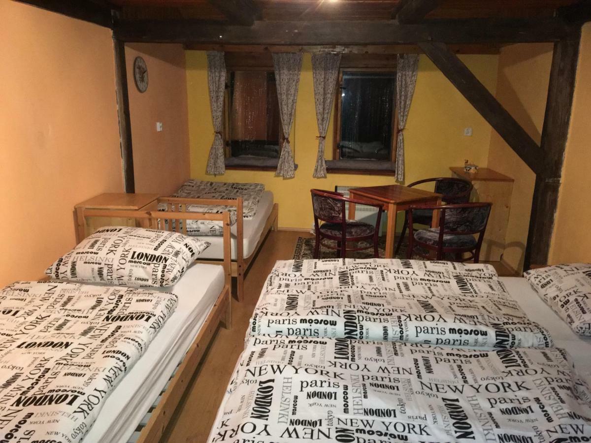 Medvědí boudy Loucná pod Klínovcem Exterior foto