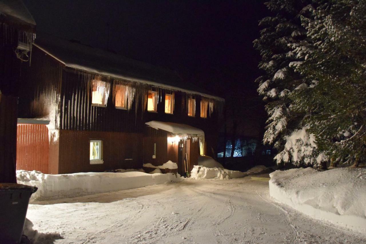 Medvědí boudy Loucná pod Klínovcem Exterior foto